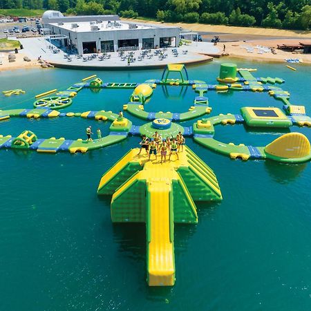 Natura Treescape Resort 위스콘신 델즈 외부 사진
