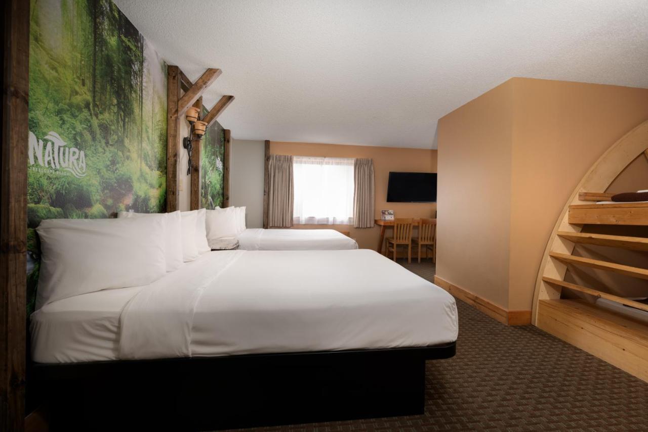 Natura Treescape Resort 위스콘신 델즈 외부 사진