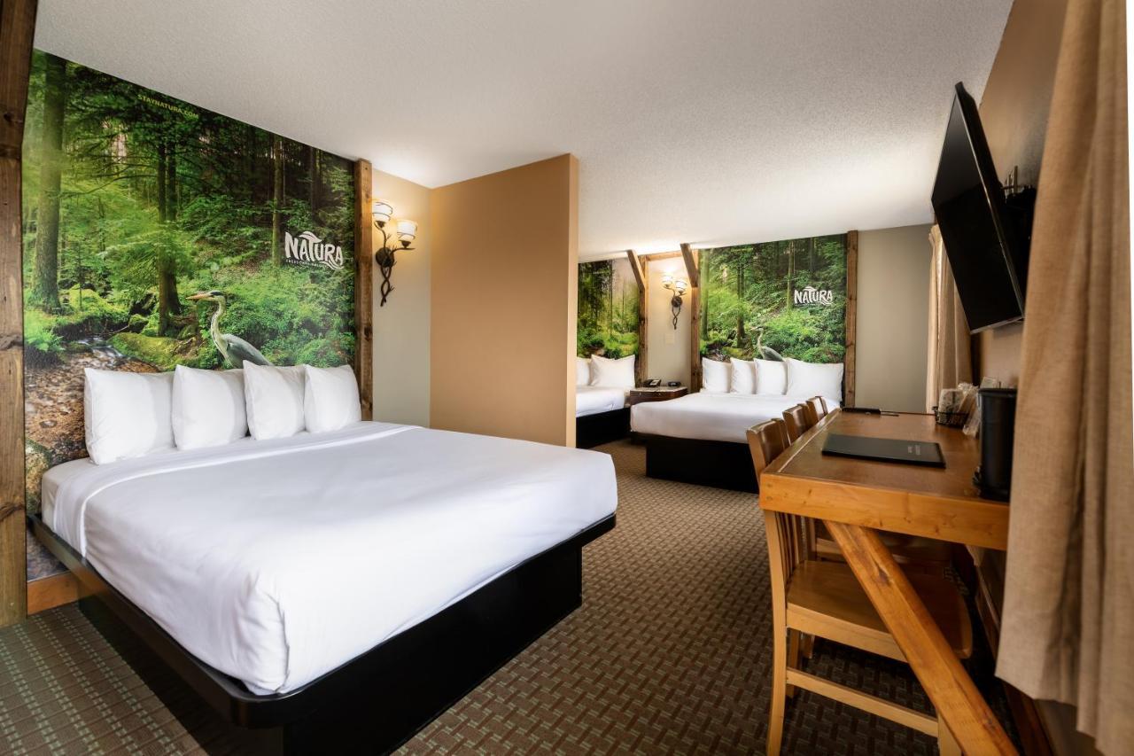 Natura Treescape Resort 위스콘신 델즈 외부 사진