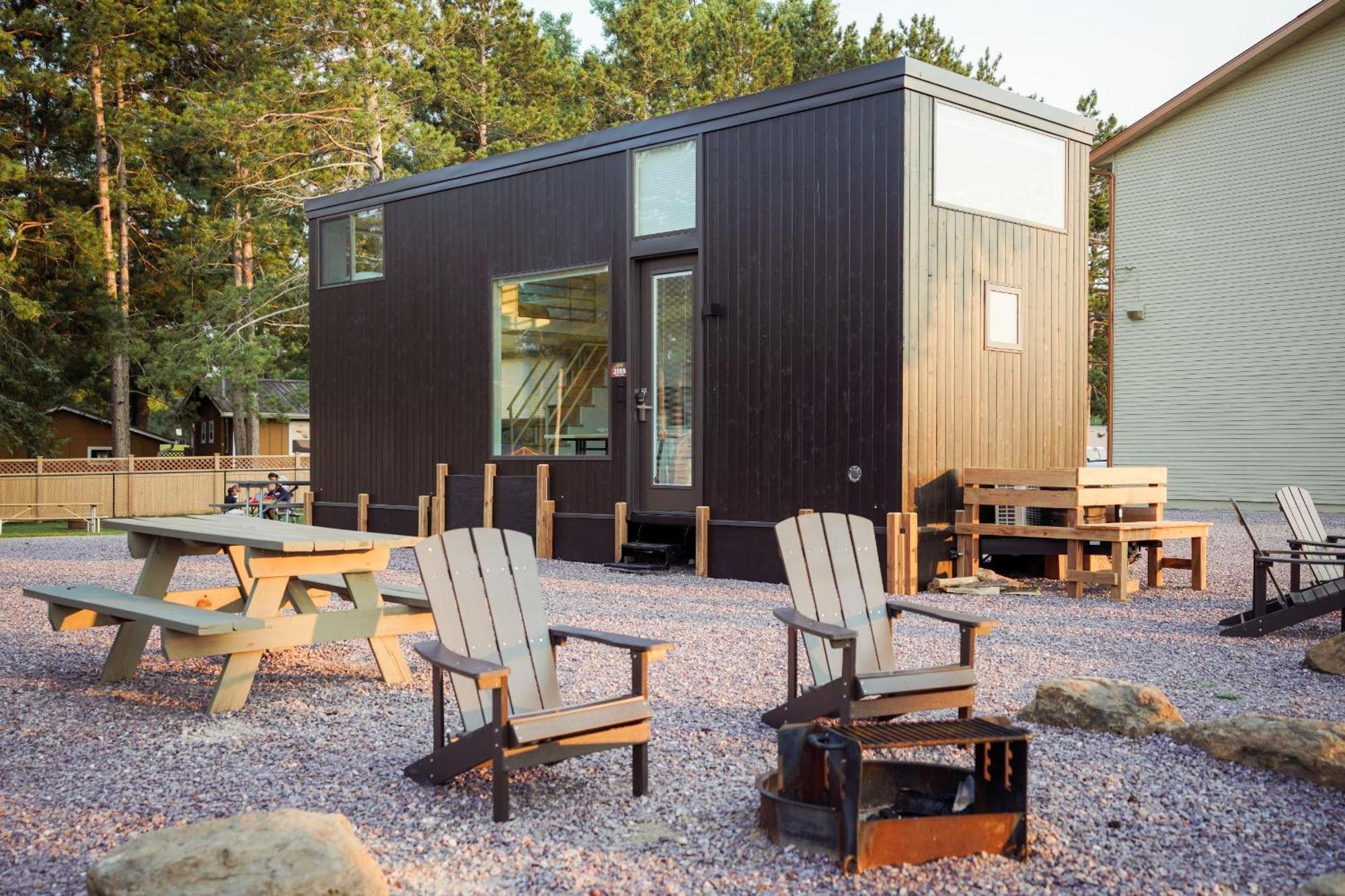 Natura Treescape Resort 위스콘신 델즈 외부 사진