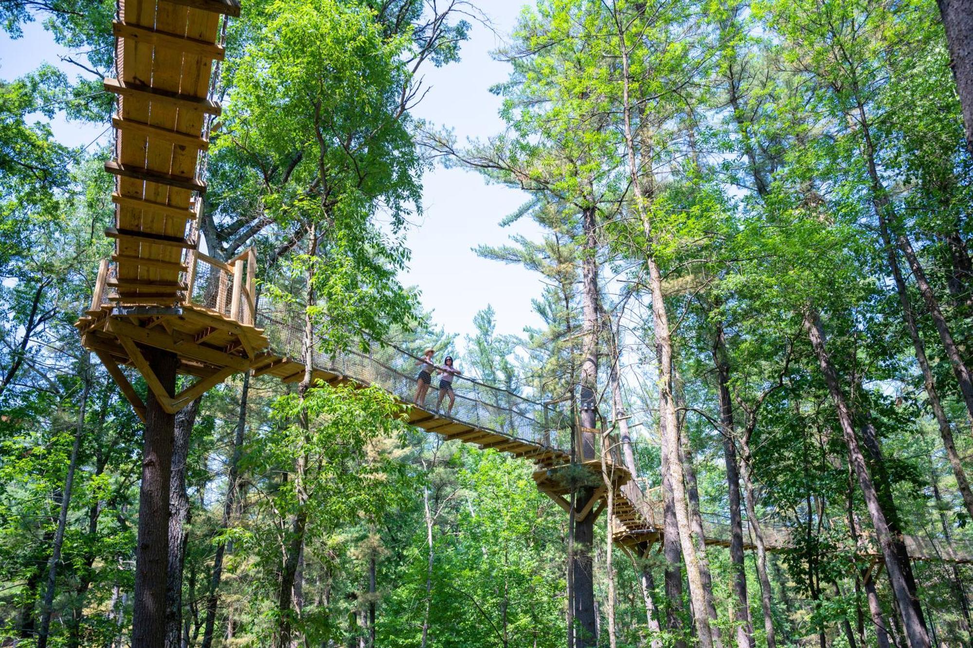 Natura Treescape Resort 위스콘신 델즈 외부 사진