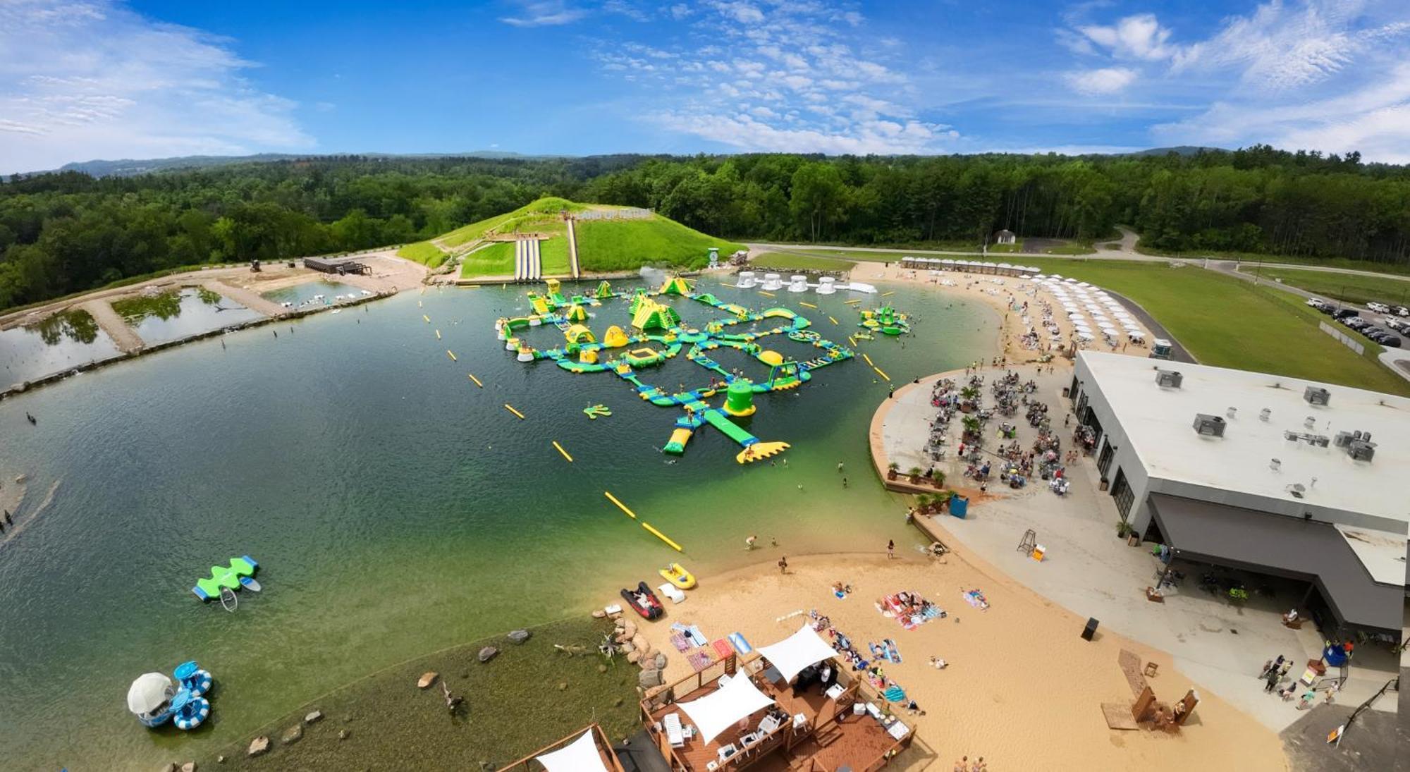 Natura Treescape Resort 위스콘신 델즈 외부 사진